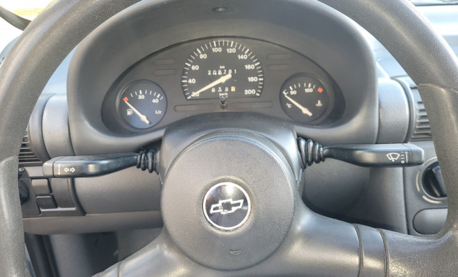 GM - Chevrolet Corsa Super 1.0 MPFI / 2p e 4p 1997 Gasolina-8