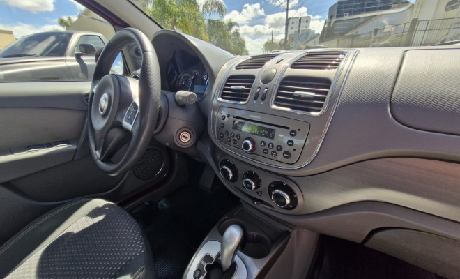 Fiat Grand Siena ESSENCE Dual. 1.6 Flex 16V 2016 Flex-9