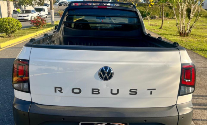 VW - VolksWagen Saveiro Robust 1.6 Total Flex 16V  2024 Flex-6