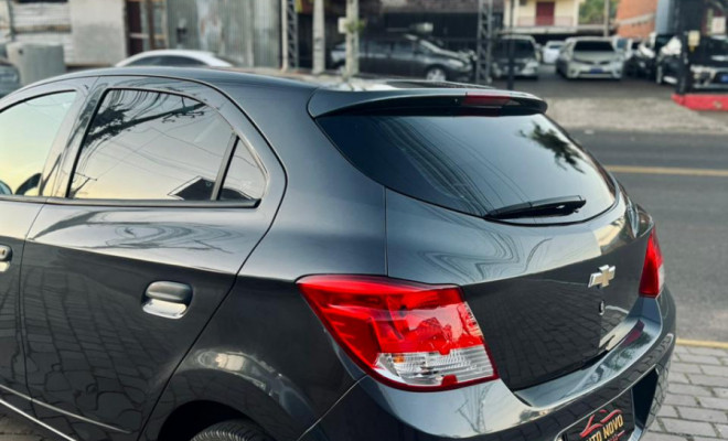GM - Chevrolet ONIX HATCH Joy 1.0 8V Flex 5p Mec. 2018 Flex-15