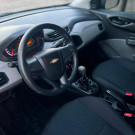 GM - Chevrolet ONIX HATCH Joy 1.0 8V Flex 5p Mec. 2018 Flex-13