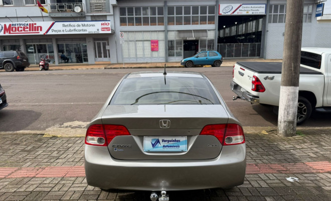 Honda Civic Sedan LXS 1.8/1.8 Flex 16V Mec. 4p 2008 Flex-4