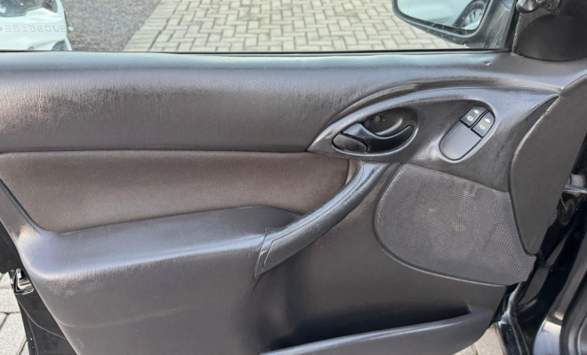 Ford Focus 1.6 S/SE/SE Plus Flex 8V/16V  5p 2008 Flex-5