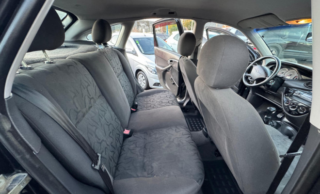 Ford Focus 1.6 S/SE/SE Plus Flex 8V/16V  5p 2008 Flex-19