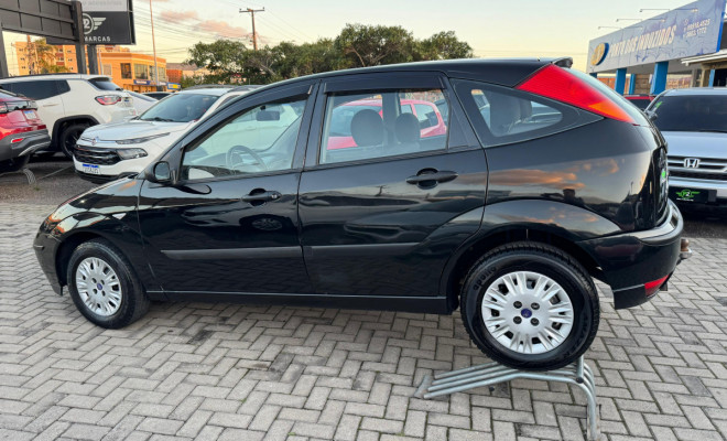 Ford Focus 1.6 S/SE/SE Plus Flex 8V/16V  5p 2008 Flex-13