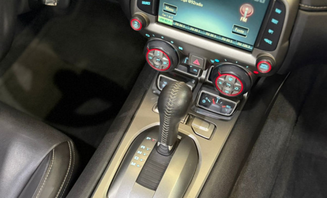 GM - Chevrolet Camaro SS Conversível 6.2 V8 16V 2015 Gasolina-12