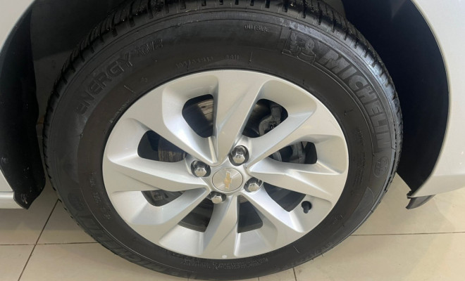 GM - Chevrolet ONIX SEDAN Plus LT2 1.0 12V Flex 4p Mec. 2022 Flex-10