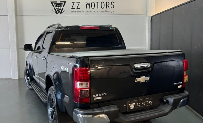 GM - Chevrolet S10 Pick-Up LTZ 2.8 TDI 4x4 CD Diesel Automática-7