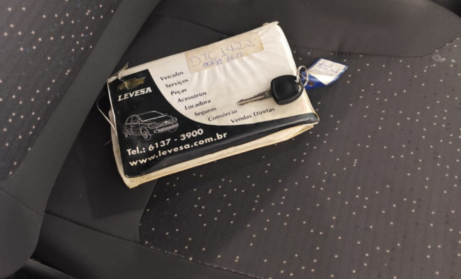 GM - Chevrolet Corsa Hat. Premium 1.4 8V ECONOFLEX 5p 2008 Flex-6