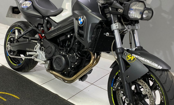 BMW F 800 R 2012 Gasolina-1