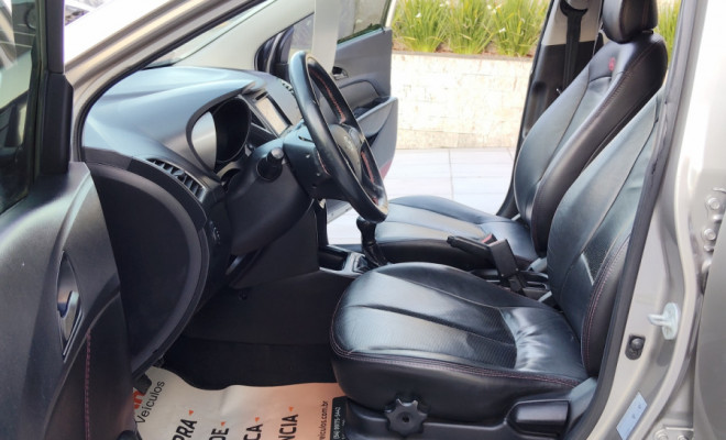 Hyundai HB20S Comfort Plus 1.0 TB Flex 12V Mec. 2017 Flex-10