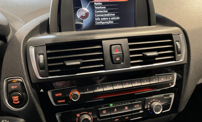 BMW 120iA Sport 2.0 16v TB ActiveFlex Aut. 2016-9