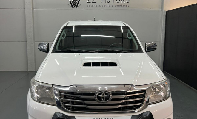 Toyota Hilux CD SRV D4-D 4x4 3.0 TDI Diesel Aut 2014-0