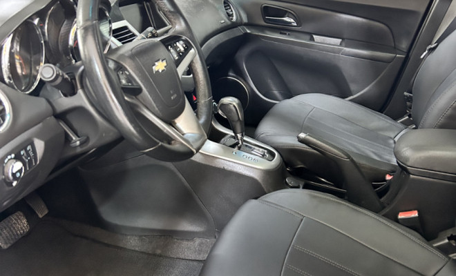 GM - Chevrolet CRUZE Sport LTZ 1.4 16V TB Flex 5p Aut. 2017 Flex-1