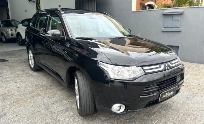 Mitsubishi OUTLANDER 3.0/ GT 3.0 V6 Aut. 2014 Gasolina-1