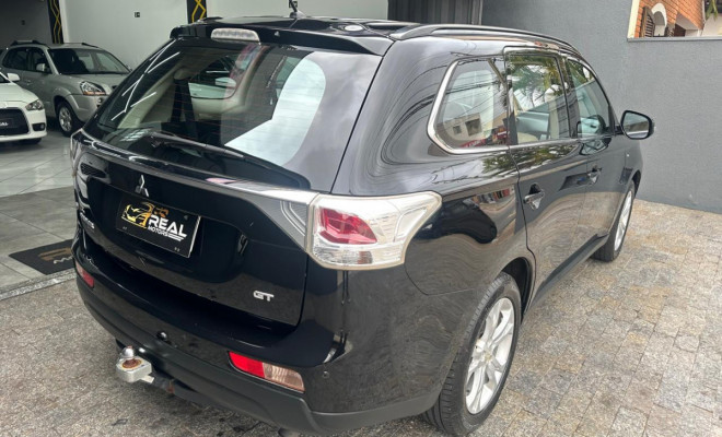 Mitsubishi OUTLANDER 3.0/ GT 3.0 V6 Aut. 2014 Gasolina-3