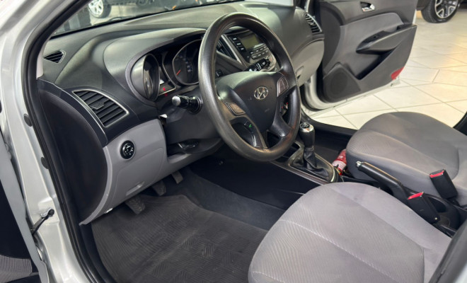 Hyundai HB20S C.Plus/C.Style 1.6 Flex 16V Mec.4p 2015 Flex-4