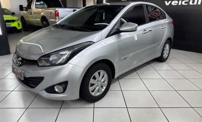 Hyundai HB20S C.Plus/C.Style 1.6 Flex 16V Mec.4p 2015 Flex-13