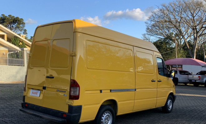 Mercedes-Benz Sprinter 313 Furgão Curto 2.2 129cv Dies 2010 Diesel-2