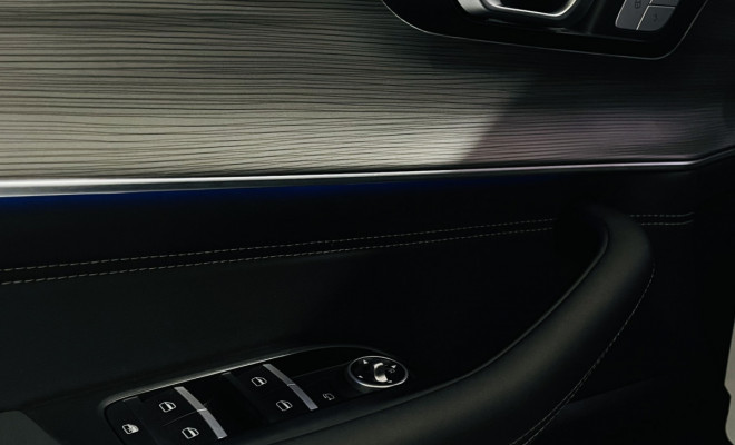 Chery Tiggo 8 PRO 1.5 Turbo Híbrido 2023/2024 - SUV Moderno e Econômico-3