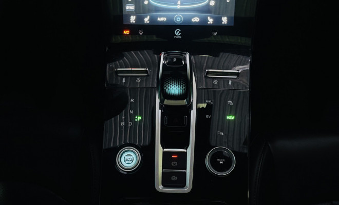 Chery Tiggo 8 PRO 1.5 Turbo Híbrido 2023/2024 - SUV Moderno e Econômico-13