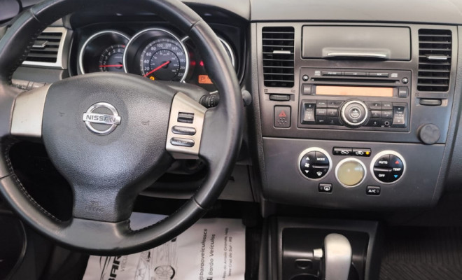 Nissan TIIDA Sedan 1.8 16V Flex Fuel 4p 2012 Flex-4