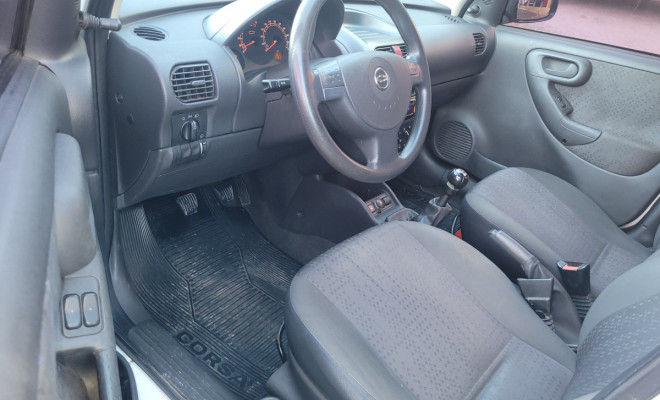 GM - Chevrolet Corsa Hat. Maxx 1.4 8V ECONOFLEX 5p 2012 Flex-9