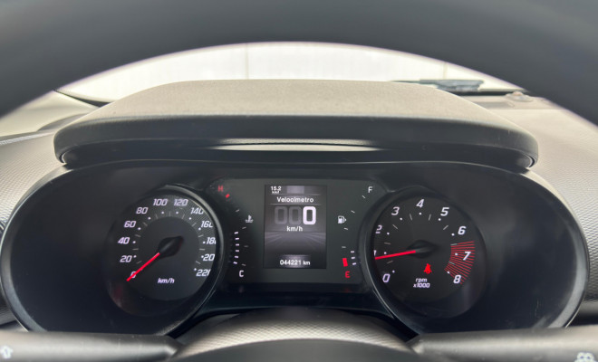 CRONOS 1.3 2020 – O sedan que combina economia, tecnologia e conforto!-3