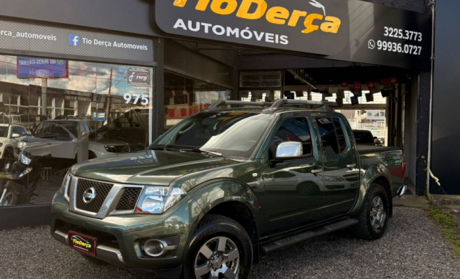 Nissan Frontier SV AT.CD 4x4 2.5 TB Diesel Mec. 2015 Diesel