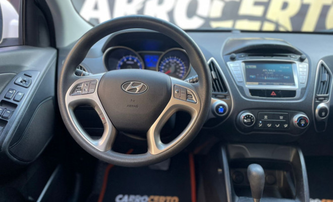 Hyundai ix35 GLS 2.0  Aut. 2014 Flex  Bancos em couro   Baixo km-5