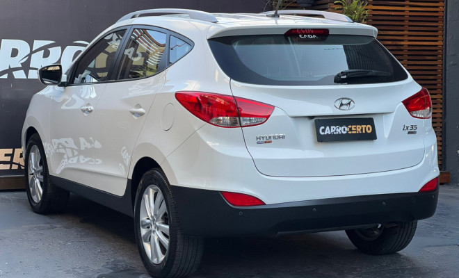Hyundai ix35 GLS 2.0  Aut. 2014 Flex  Bancos em couro   Baixo km-3
