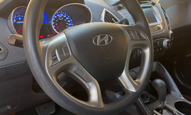 Hyundai ix35 GLS 2.0  Aut. 2014 Flex PRA QUEM CURTE SUV ROBUSTA-7