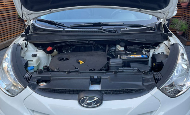 Hyundai ix35 GLS 2.0  Aut. 2014 Flex  Bancos em couro   Baixo km-9