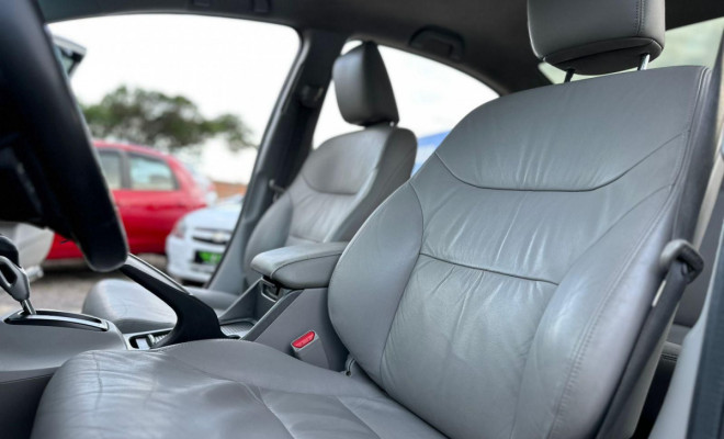 Honda Civic Sedan LXR 2.0 Flexone 16V Aut. 4p 2014 Flex-17