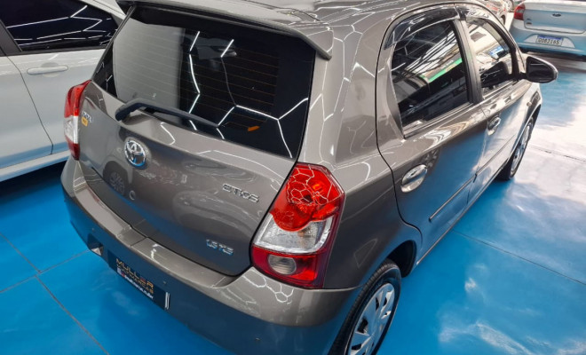Toyota ETIOS XS 1.5 Flex 16V 5p Mec. 2018 Flex-20