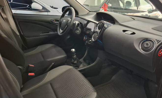 Toyota ETIOS XS 1.5 Flex 16V 5p Mec. 2018 Flex-22