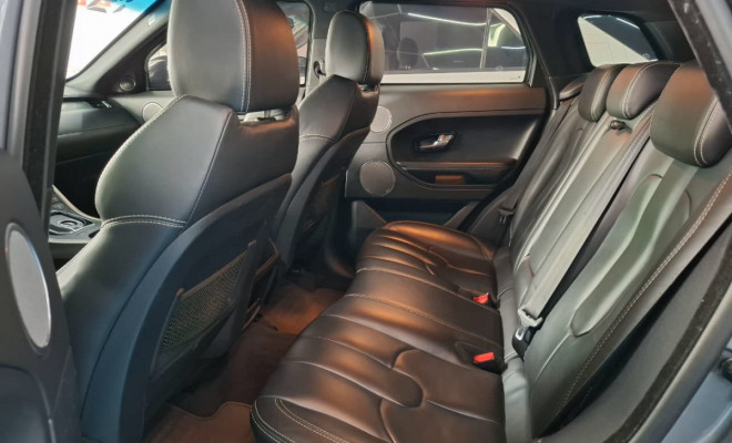 Land Rover Range R.EVOQUE Prestige 2.2 5p Dies. 2015 Diesel - BLINDADA-17