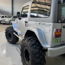 Troller T-4 4x4 3.2 TGV tdi Cap. Rígida Diesel 2013 Diesel-1