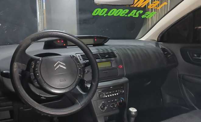 Citroën C4 GLX 1.6 Flex 16V 5p Mec. 2013 Flex-8