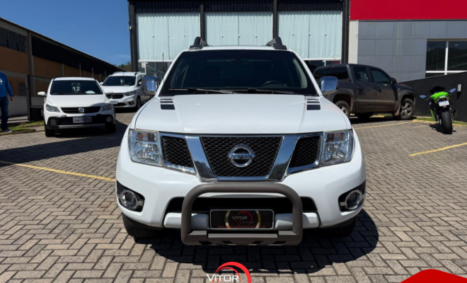 Nissan Frontier SL CD 4x4 2.5TB Diesel Aut 2016 Diesel-8