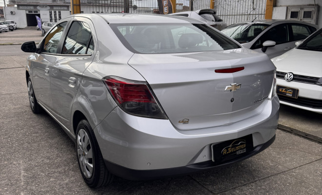 PRISMA Sed. LT 1.4 8V 2015 MyLink-2