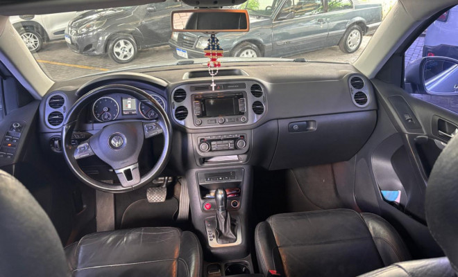 VW - VolksWagen TIGUAN 2.0 TSI 16V 200cv Tiptronic 5p 2012 Flex-7