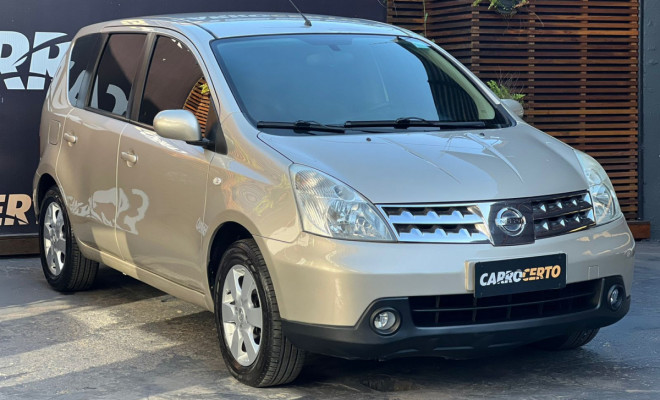 Nissan LIVINA SL 1.8  Aut. 2010 Flex  C/MULTIMIDIA-1