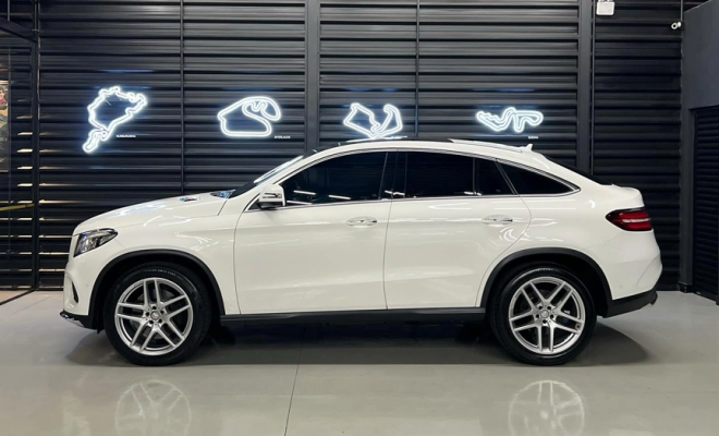 Mercedes-Benz GLE-400 Coupe 3.0 V6 333cv Aut. 2016 Gasolina-2