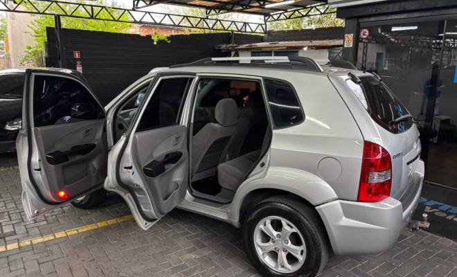 Hyundai Tucson 2.0 16V Aut. 2012 Gasolina-4