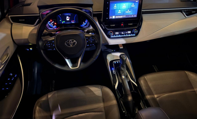 Toyota Corolla Altis Prem. 1.8 Aut. (Híbrido) 2023 Híbrido-12