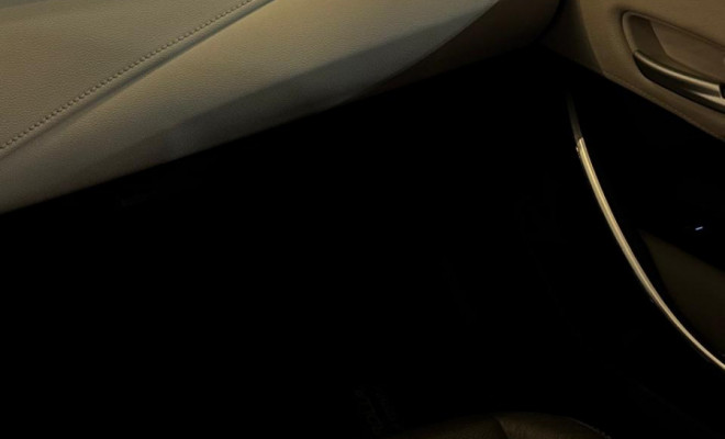 Toyota Corolla Altis Prem. 1.8 Aut. (Híbrido) 2023 Híbrido-16