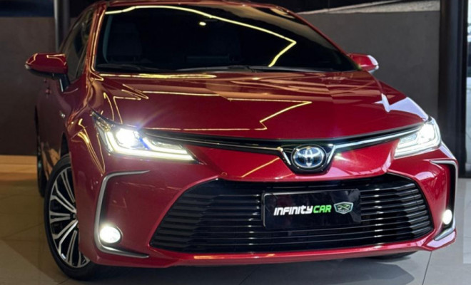 Toyota Corolla Altis Prem. 1.8 Aut. (Híbrido) 2023 Híbrido