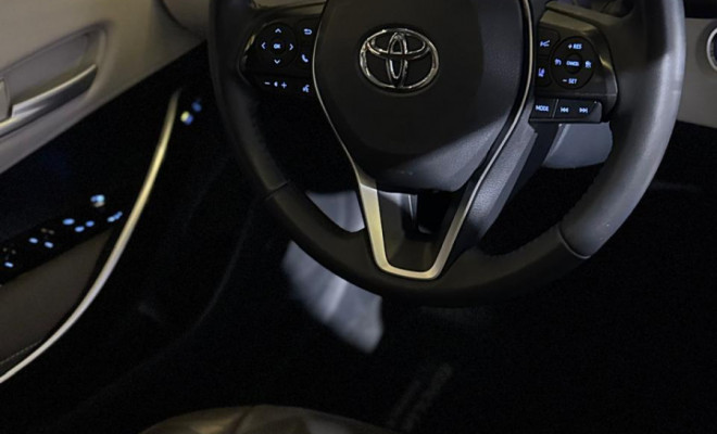 Toyota Corolla Altis Prem. 1.8 Aut. (Híbrido) 2023 Híbrido-11