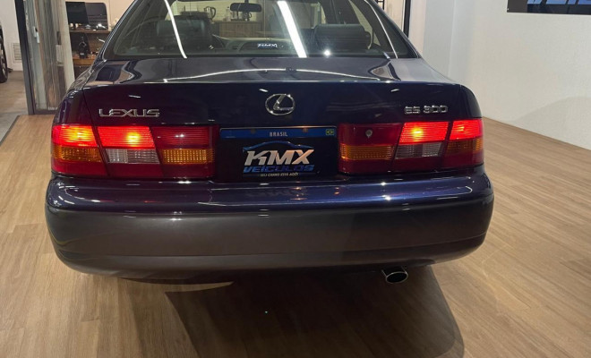 Lexus ES-300 3.0 1998 Gasolina-5